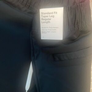 Nike Men’s taper leg workout pants brand new, never worn. Size Large